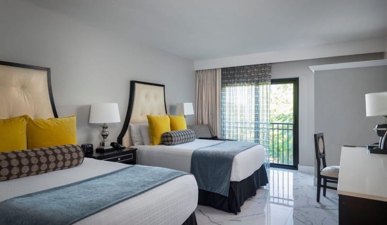 Inn on Fifth - Deluxe Room Twin
